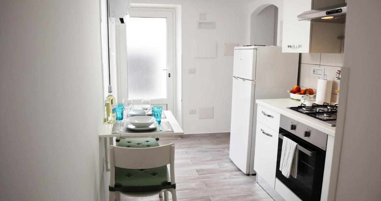 Casa Al Mare Orchidea - Motoparking - Wifi Free - Ac Cala Gonone Exterior photo