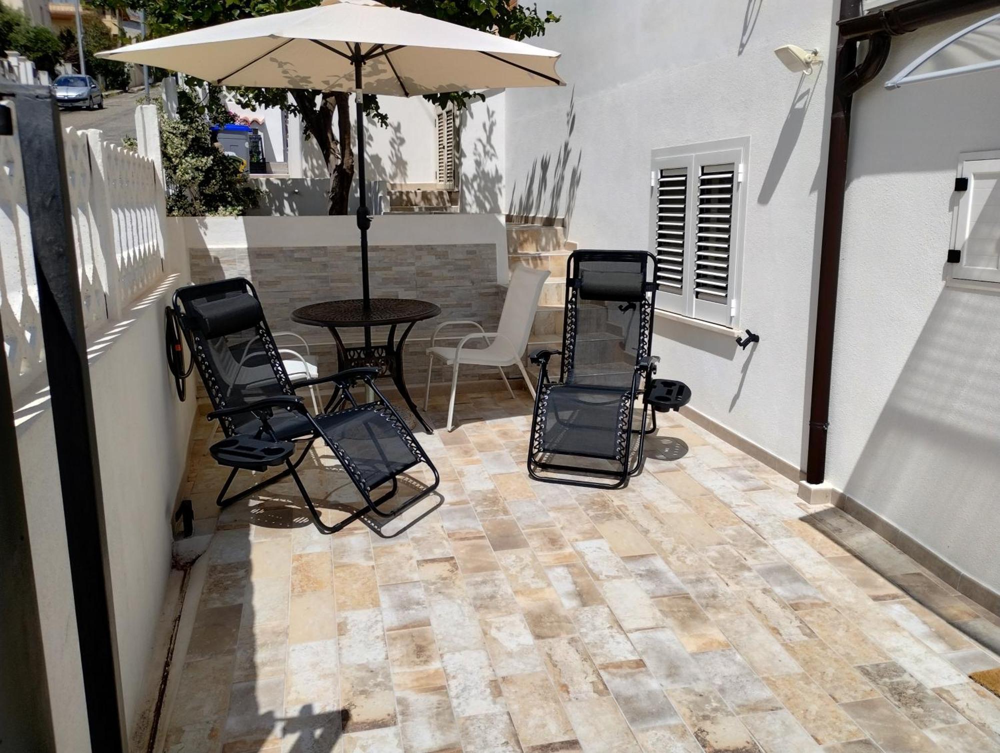 Casa Al Mare Orchidea - Motoparking - Wifi Free - Ac Cala Gonone Exterior photo